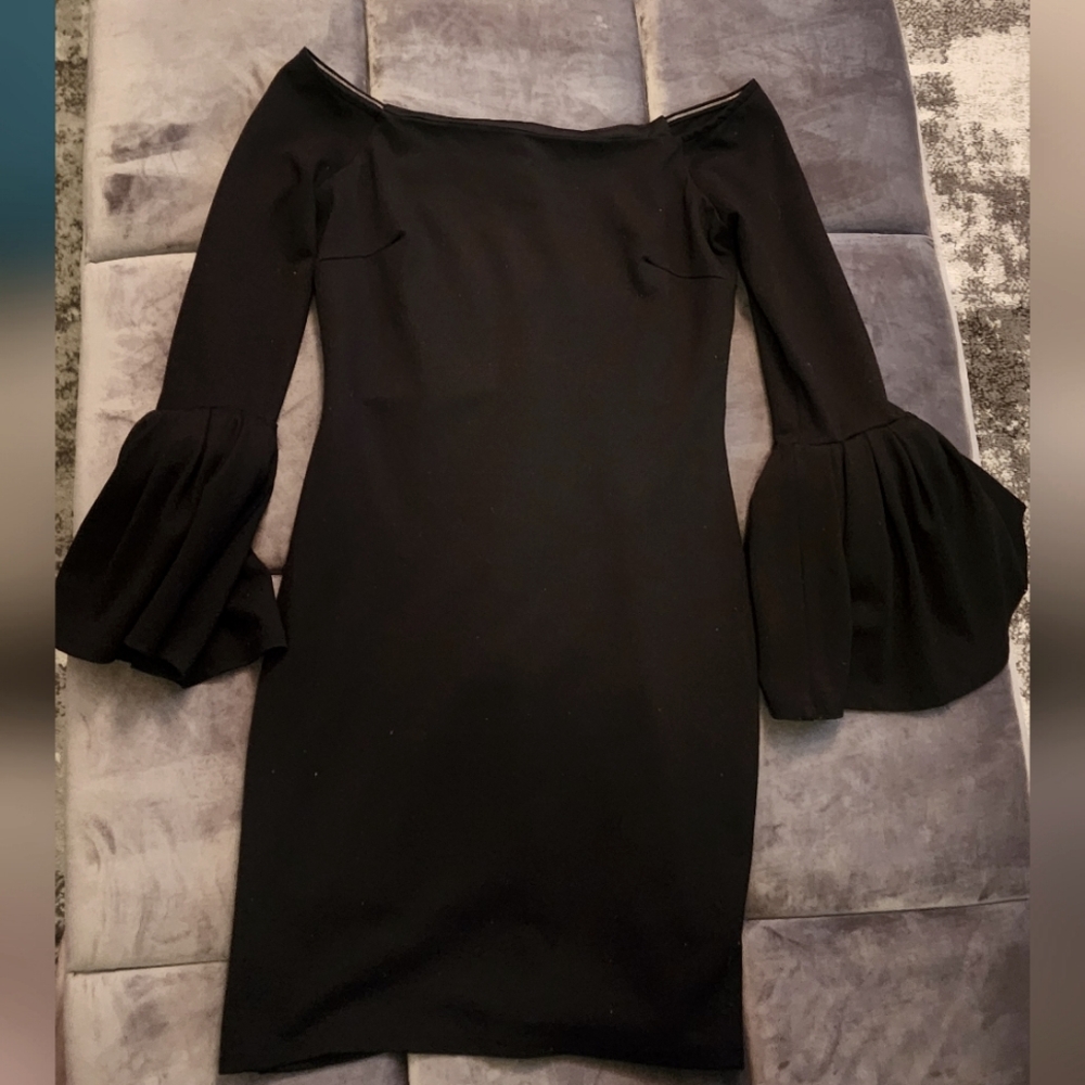 Gianni Bini long sleeve, black dress. Size Medium